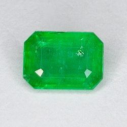 1.02ct Emerald Emerald Cut