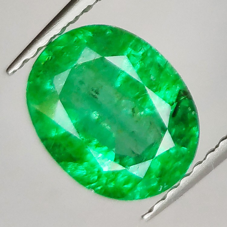 2.12ct Emerald Oval Cut