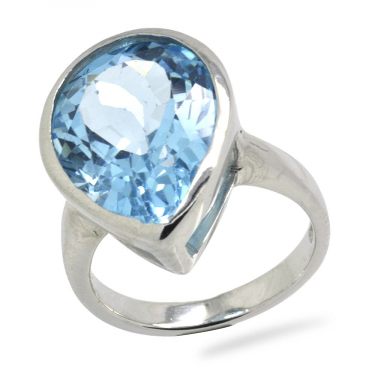 Blue Topaz & 925 Sterling Silver Ring