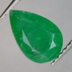 1.60ct Esmeralda Talla Pera 9.73x6.31mm