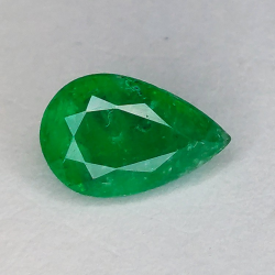 1.60ct Esmeralda Talla Pera 9.73x6.31mm