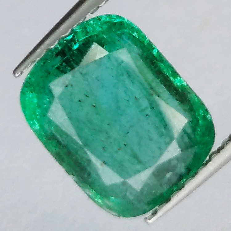 2.31ct Smaragde Kissen Schnitt