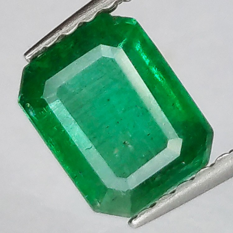 1.10ct Émeraude Taille Émeraude