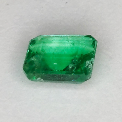 1.22ct Esmeralda Talla Esmeralda 6.82x5.92mm