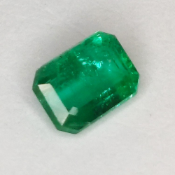 1.06ct Esmeralda Talla Esmeralda 7.11x5.06mm