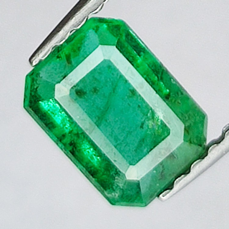 1.06ct Esmeralda Talla Esmeralda