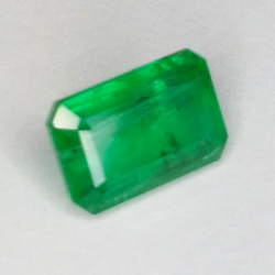 1.94ct Émeraude Taille Émeraude