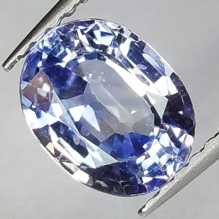 1.89ct Zaffiro Facettato Ovale