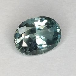 1,03 ct Zaffiro taglio ovale 6,84 x 5,08 mm