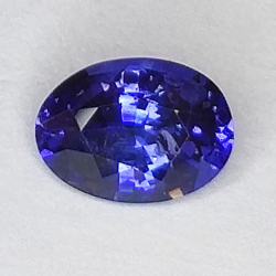 0.91ct Saphir Oval Schnitt