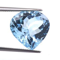 16,10ct Swiss BlueTopaz Heart Cut