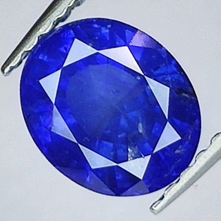 1.59ct Saphir Oval Schnitt