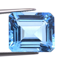 18,96ct Swiss BlueTopaz Emeral Cut