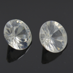 Zircon natural blanco incoloro 6mm 1pz