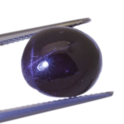 16,15ct.Star Garnet Cabochon Oval Cut