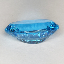 19,76 ct topaze bleue taille ovale millénaire 21 x 14,7 mm