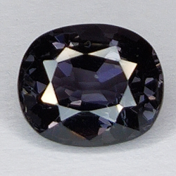 Spinello blu da 2,08 ct taglio ovale 9x6mm