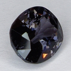 Spinello blu da 2,08 ct taglio ovale 9x6mm