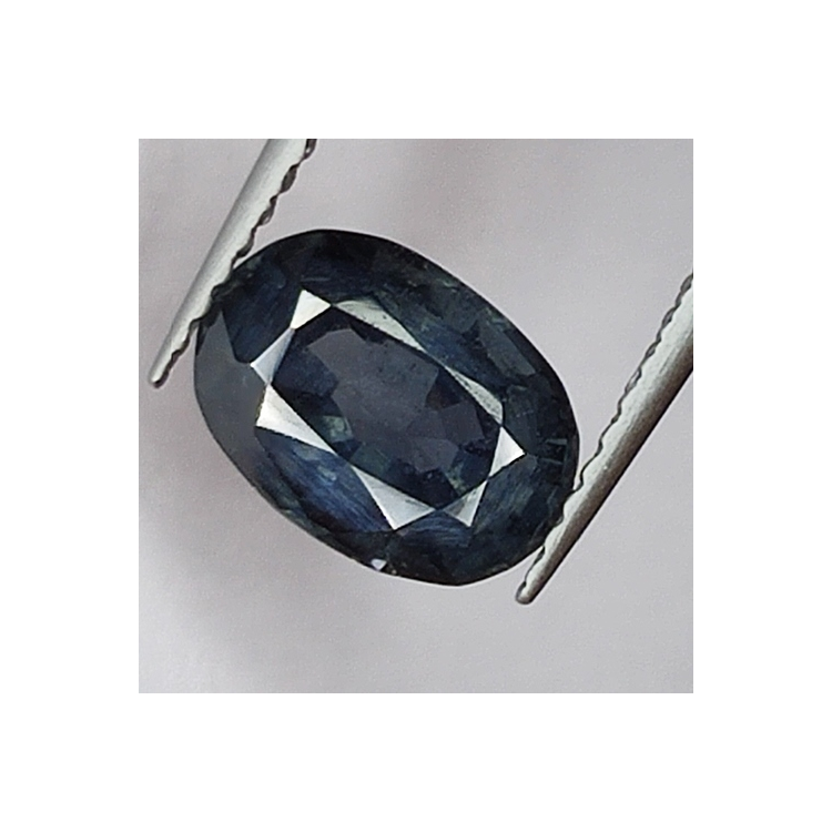 2.00ct Spinello blu taglio ovale 9x6mm