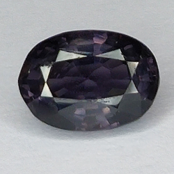 2.00ct Lila Spinell oval Schnitt 9x6mm