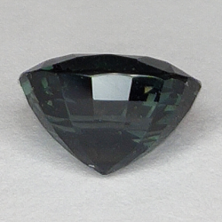 2.13ct Grüner Spinell ovaler Schnitt 8x6mm