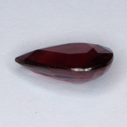 2,24 ct Rubellit-Turmalin Birnenschliff 11x8mm