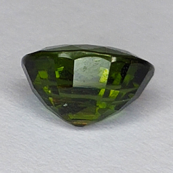 1,81 ct Tourmaline Verdélite coupe ovale 8x6mm