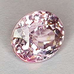 1,80ct Tourmaline Rubélite coupe oval 7x6mm