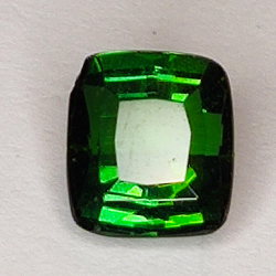 1.73ct Tourmaline Verdelite cushion cut 7x6mm