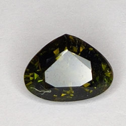 1.87ct Tormalina Verdelite taglio a pera 8x6mm