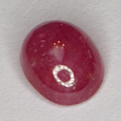 1.93ct Ruby Star cabochon oval 7x6mm