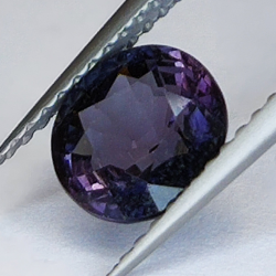 1.41ct Tormalina Viola taglio ovale 7x6mm