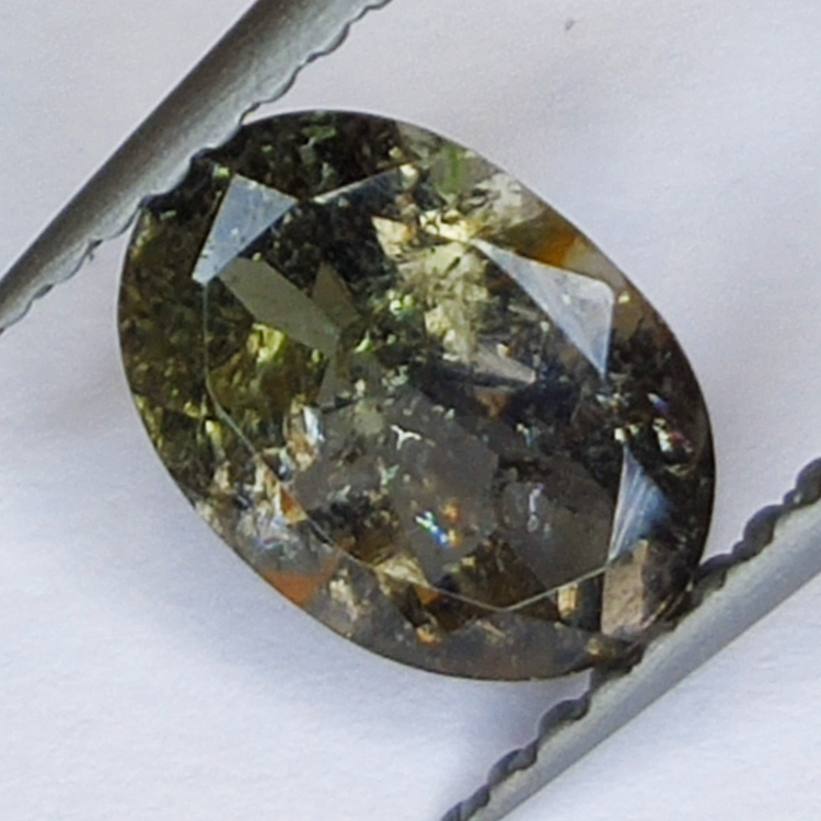 0,94ct Verdelit-Turmalin ovaler schliff 8x6mm