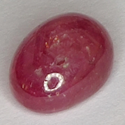 3,35ct Rubin Stern cabochon oval 8,7x6,5mm