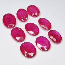 13.38ct Ruby oval cut 8.9x6.1mm 9pz