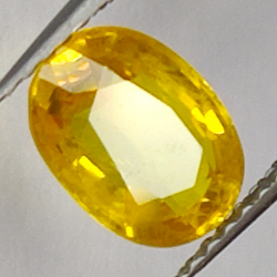 2.14ct Zafiro Amarillo talla oval 9x6mm