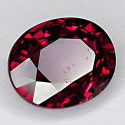 3.09ct Granate Rodolita talla oval 9x8mm