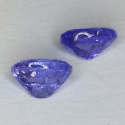 Coupe ovale Tanzanite 7 x 5 mm