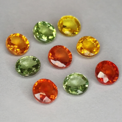 Round cut multicolored Songea sapphire. 3.7-4.4mm 1ct