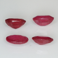 Ruby in oval cut 6x4mm 4pz