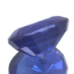 Saphir bleu 1,12 ct taille ovale 6,51x5,27 mm