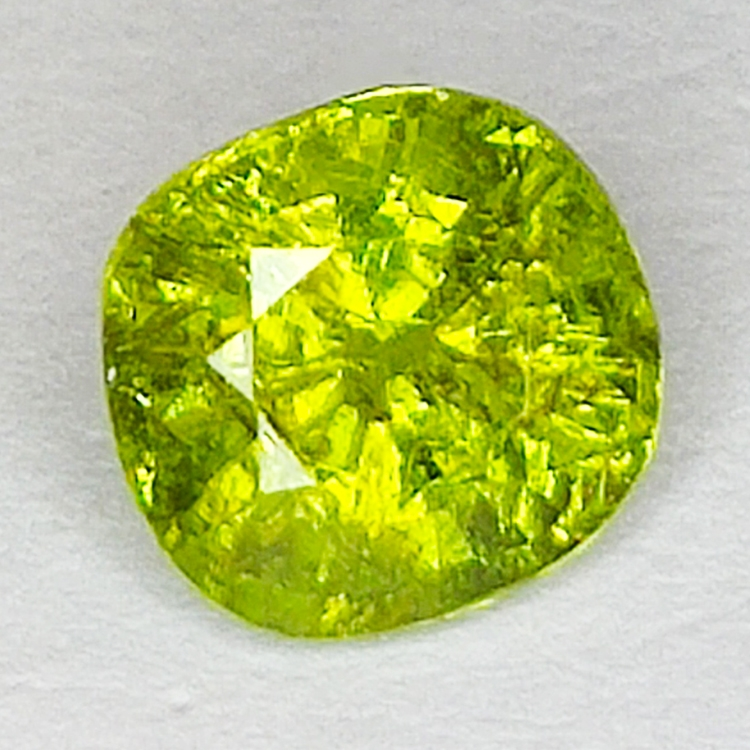 1.98ct Mali Grenat coupe ovale 7.2x6.8x5.1mm