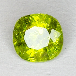 1.98ct Granate Mali talla oval 7.2x6.8x5.1mm