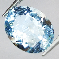 1,73 ct Aquamarin Oval Größe 8,9 x 7 x 4,8 mm