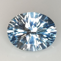 Topaze bleue ovale taille millénaire 10x8mm 1 pc