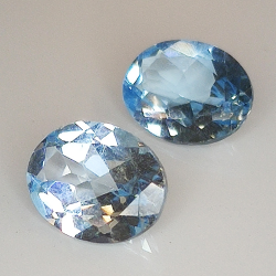 Topacio azul talla oval 9x7mm 4pz