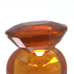 1,38ct.Spessartine Garnet Oval Cut