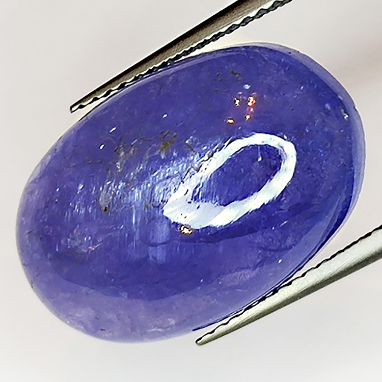 17,31ct Tanzanite cabochon ovale 20x12mm