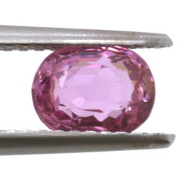 1,04ct.Spinel Oval Cut