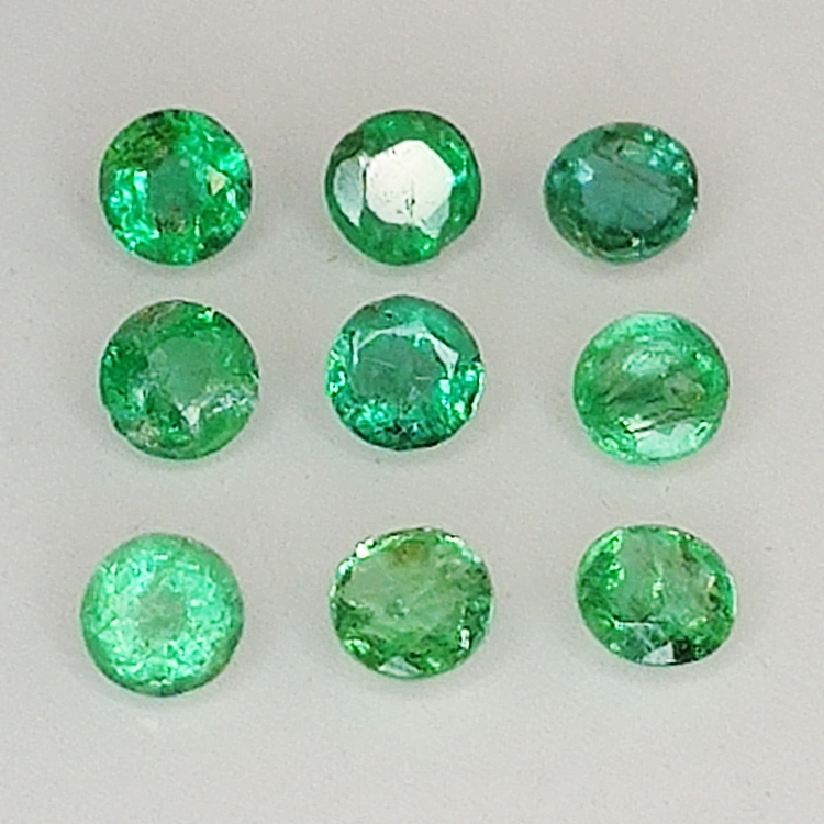 Round cut emerald 1.9-3.7mm 1ct